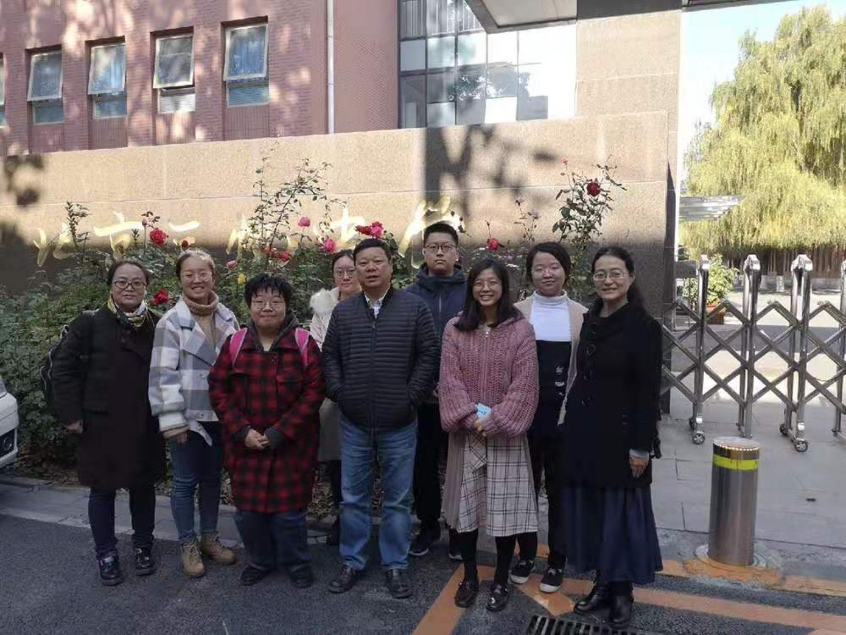免费成人直播