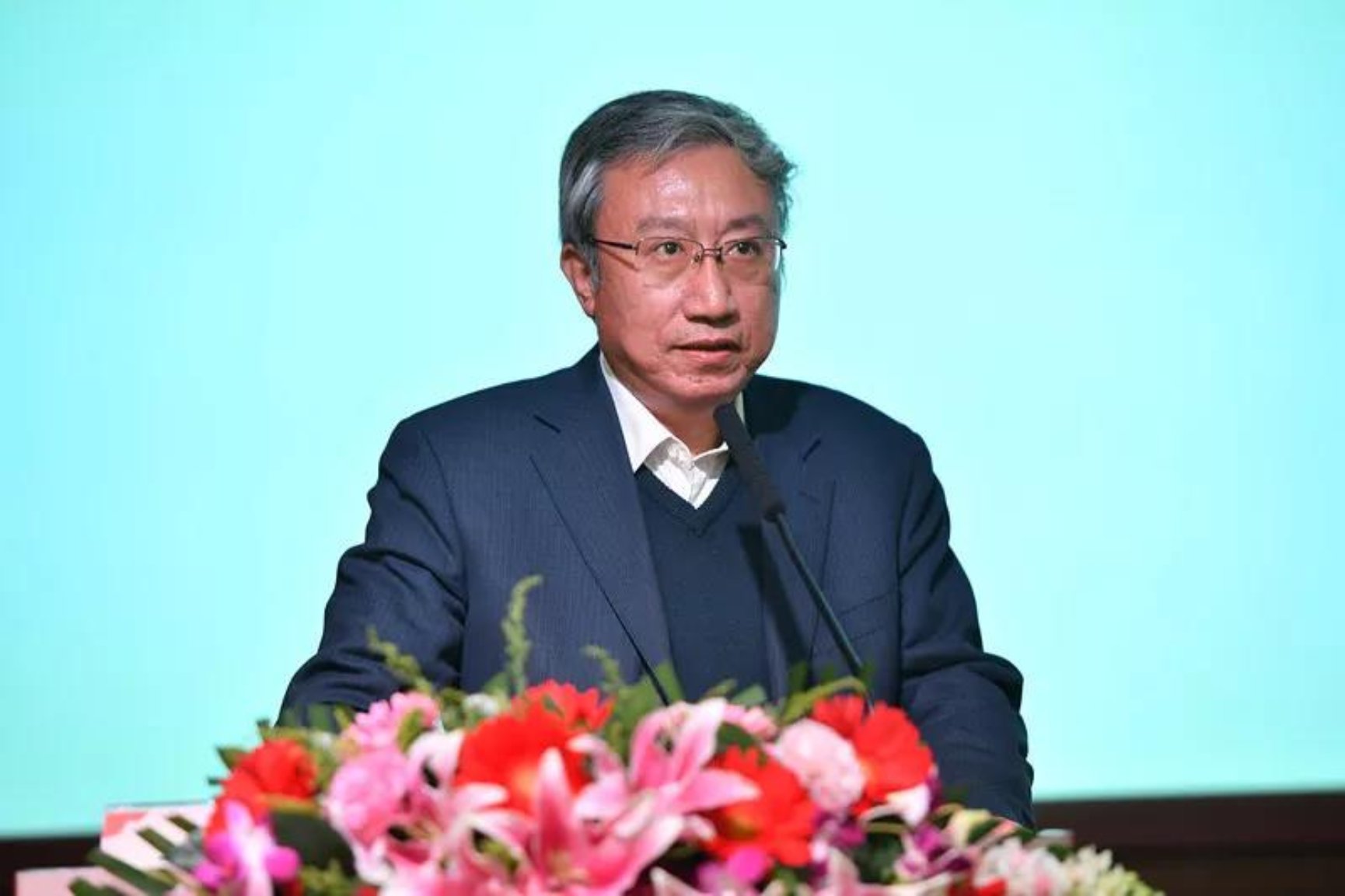 免费成人直播