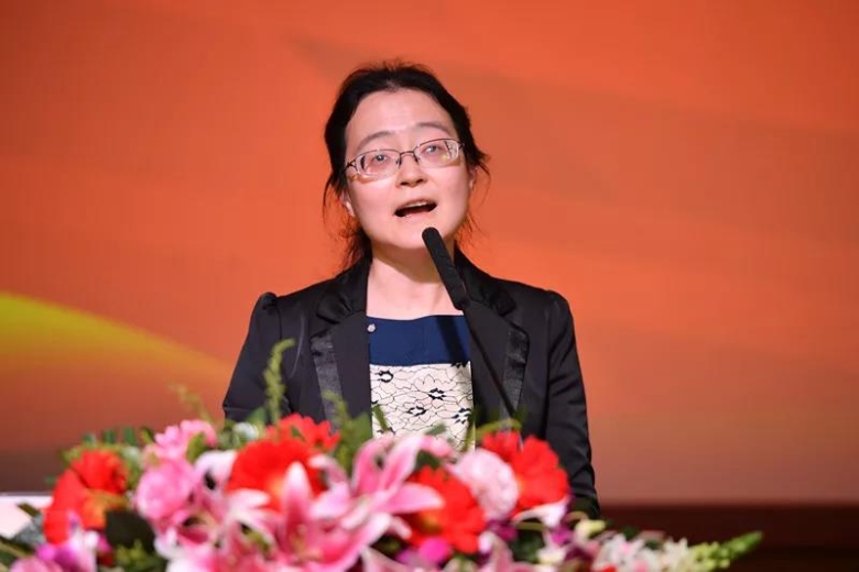 免费成人直播