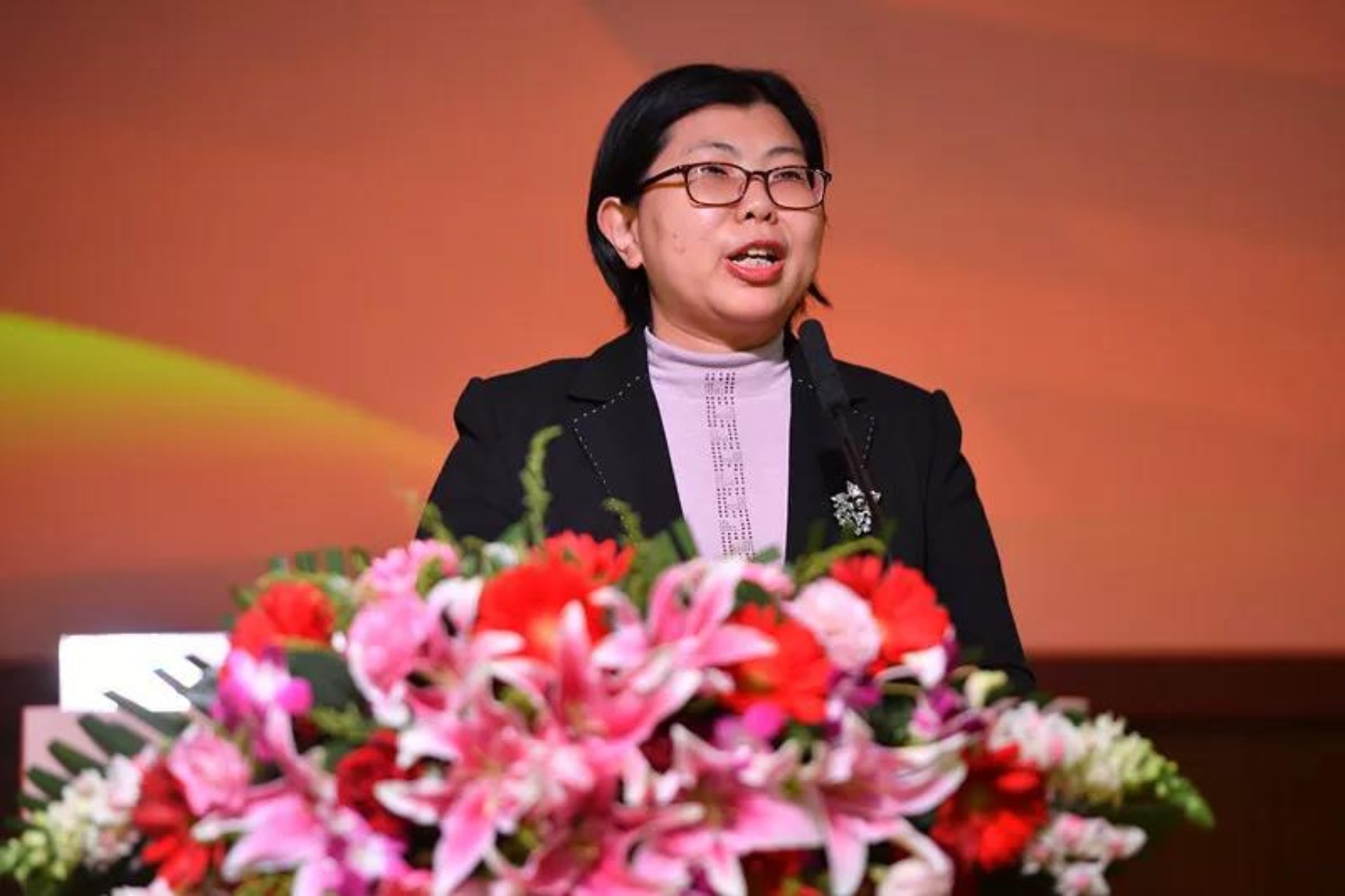 免费成人直播