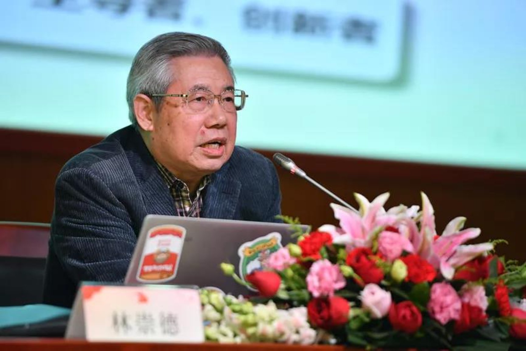 免费成人直播