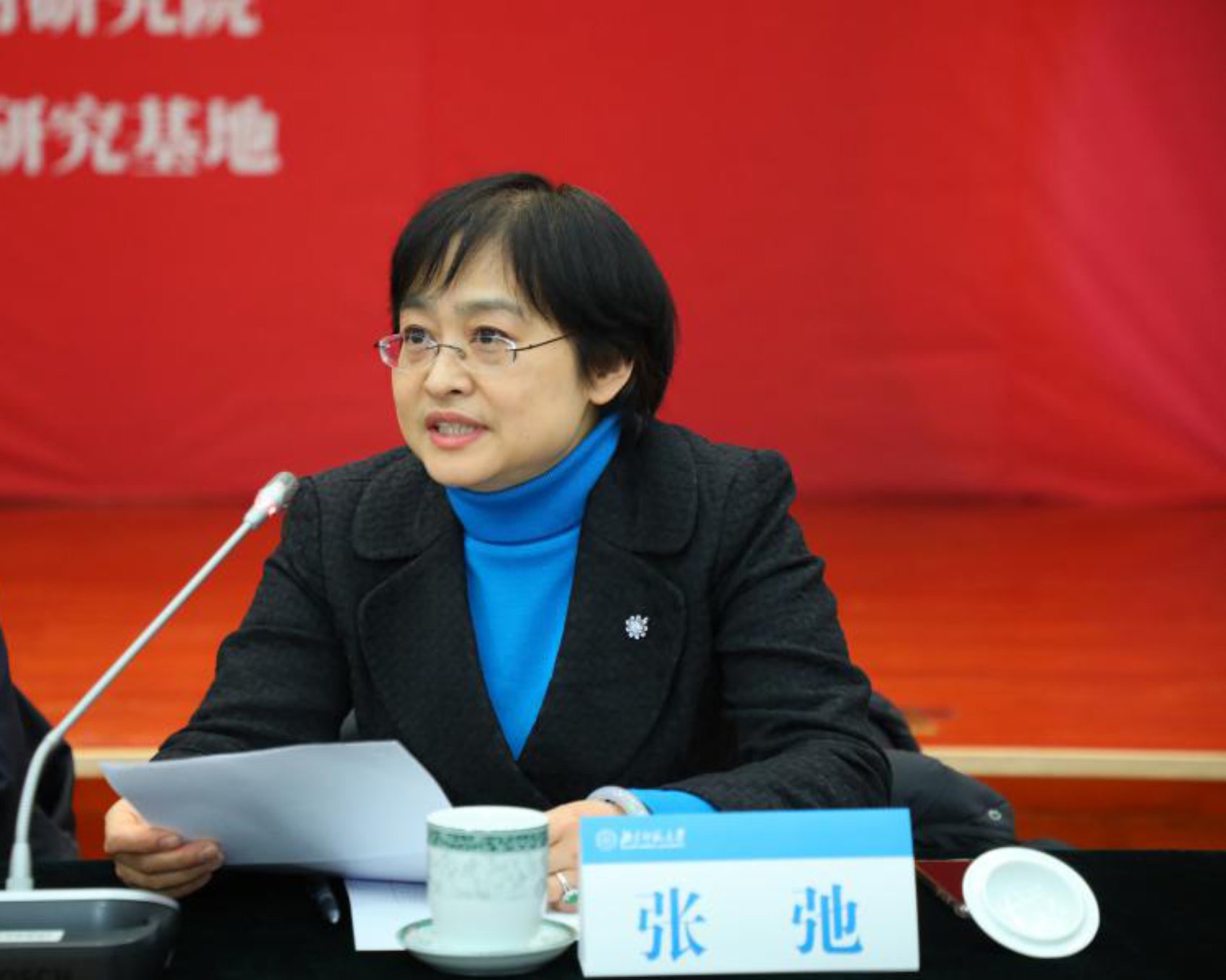 免费成人直播