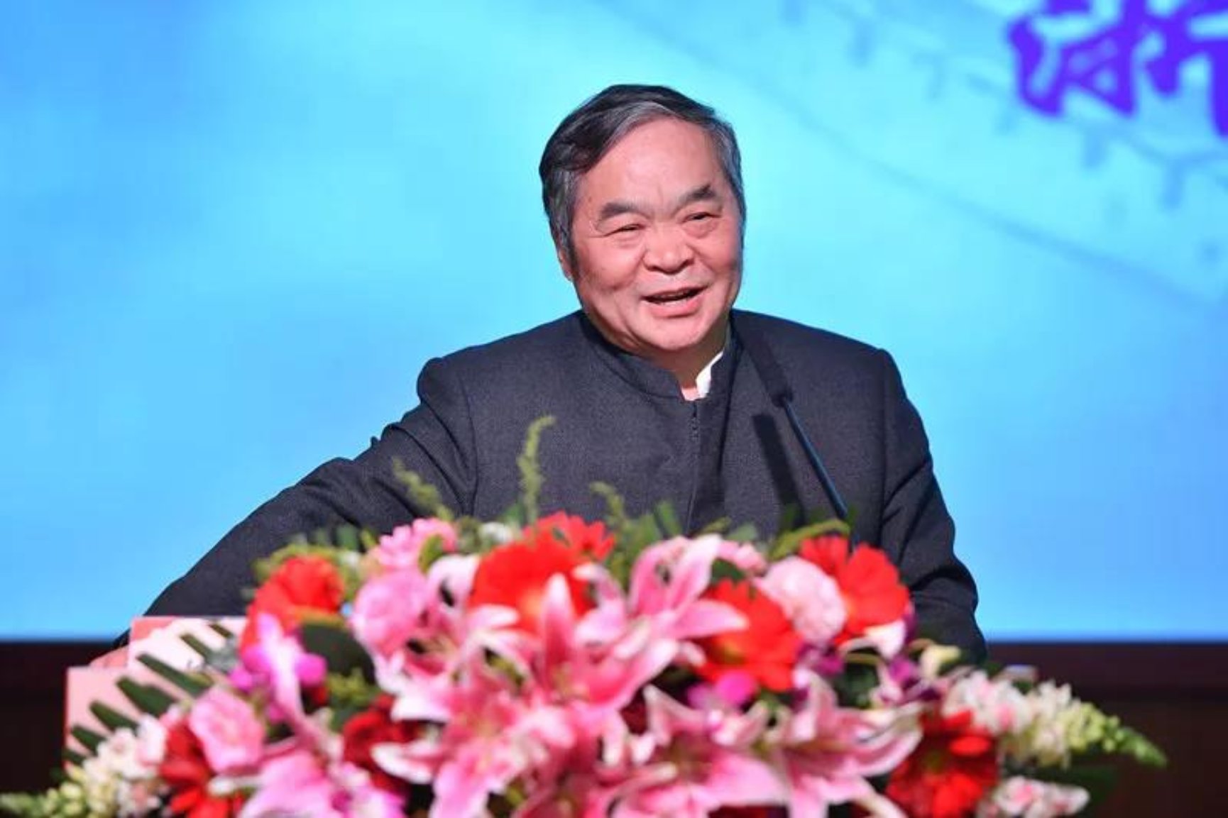 免费成人直播