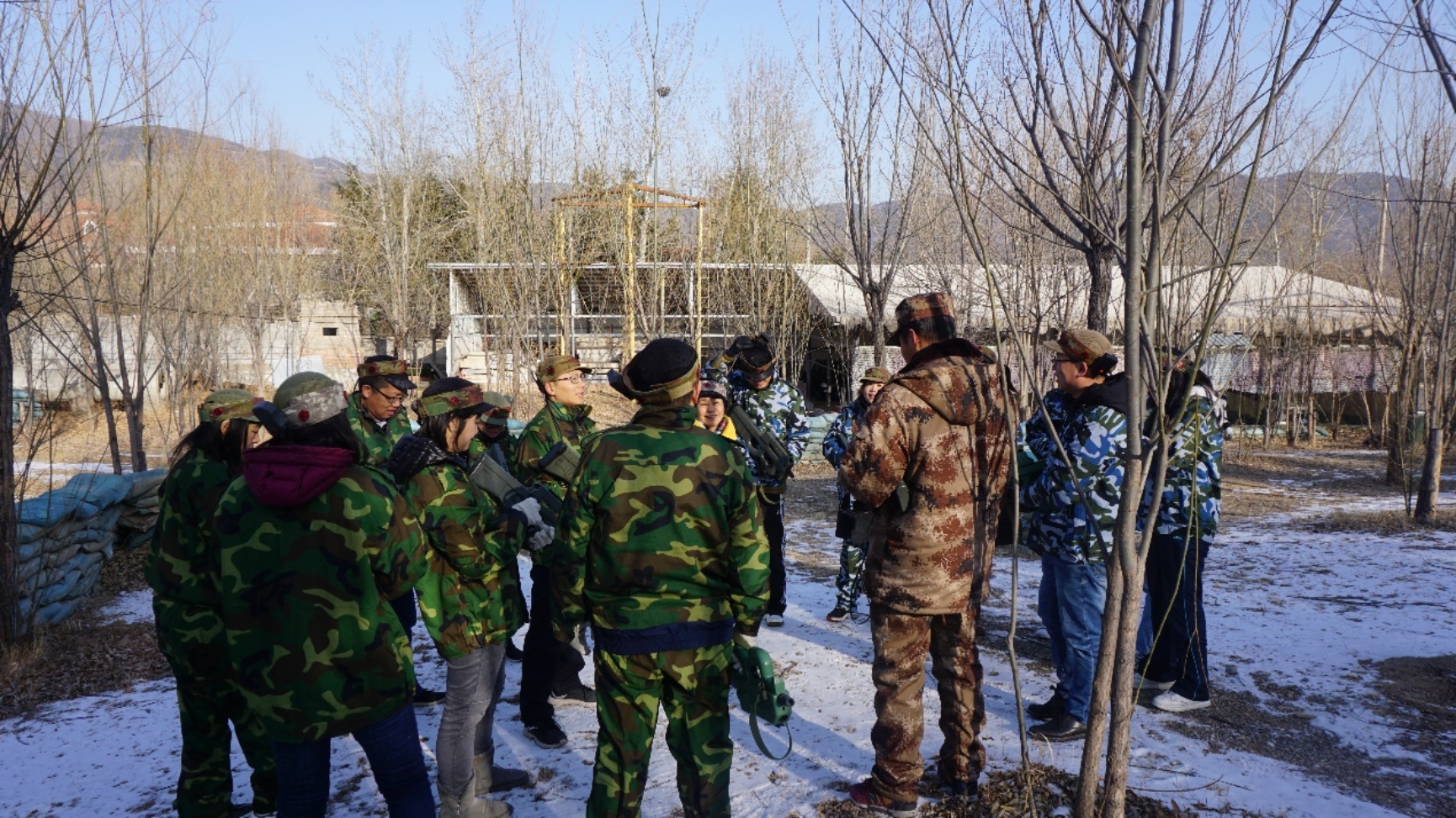 F:\免费成人直播
学工办\学院活动\20191227香山真人cs活动\DSC06520.JPG