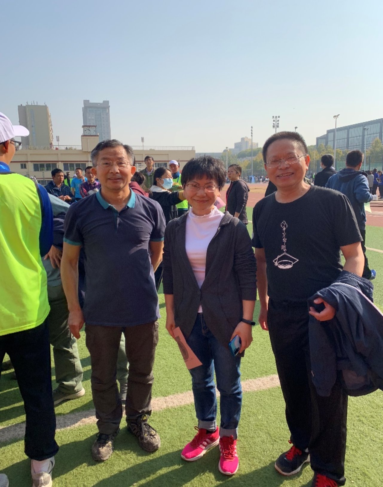 免费成人直播