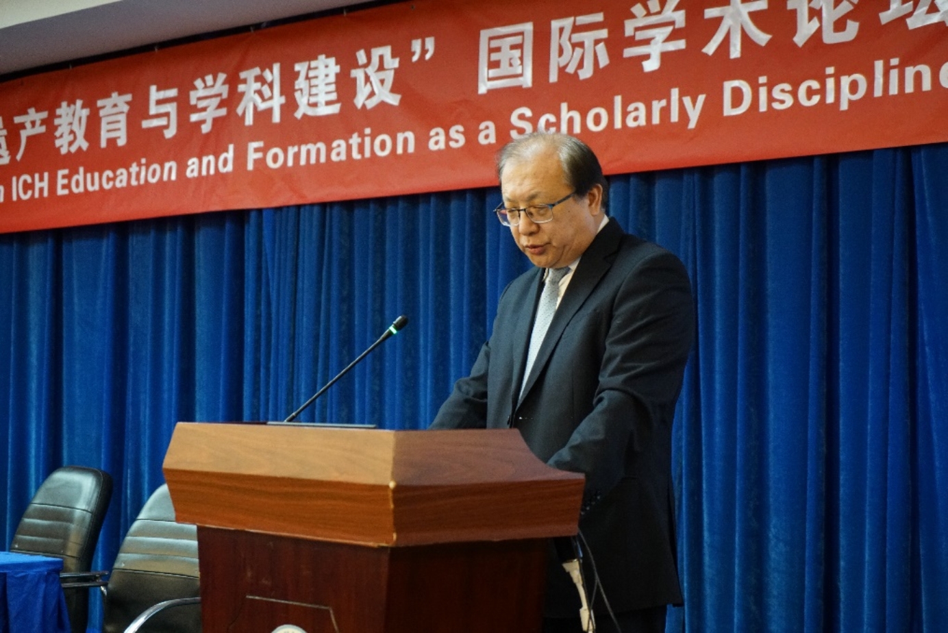 免费成人直播