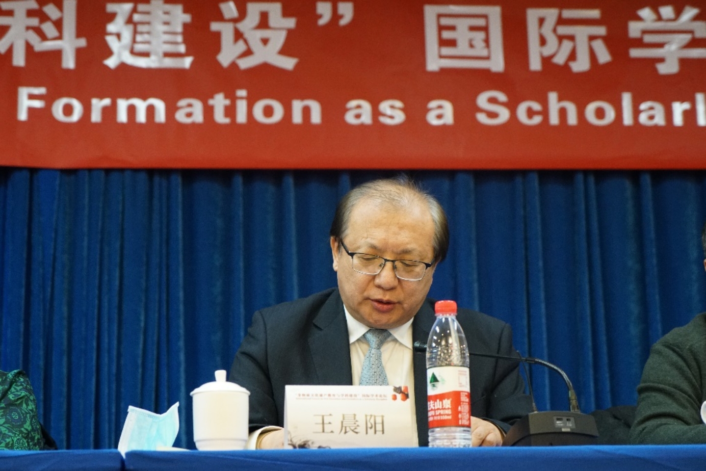 免费成人直播