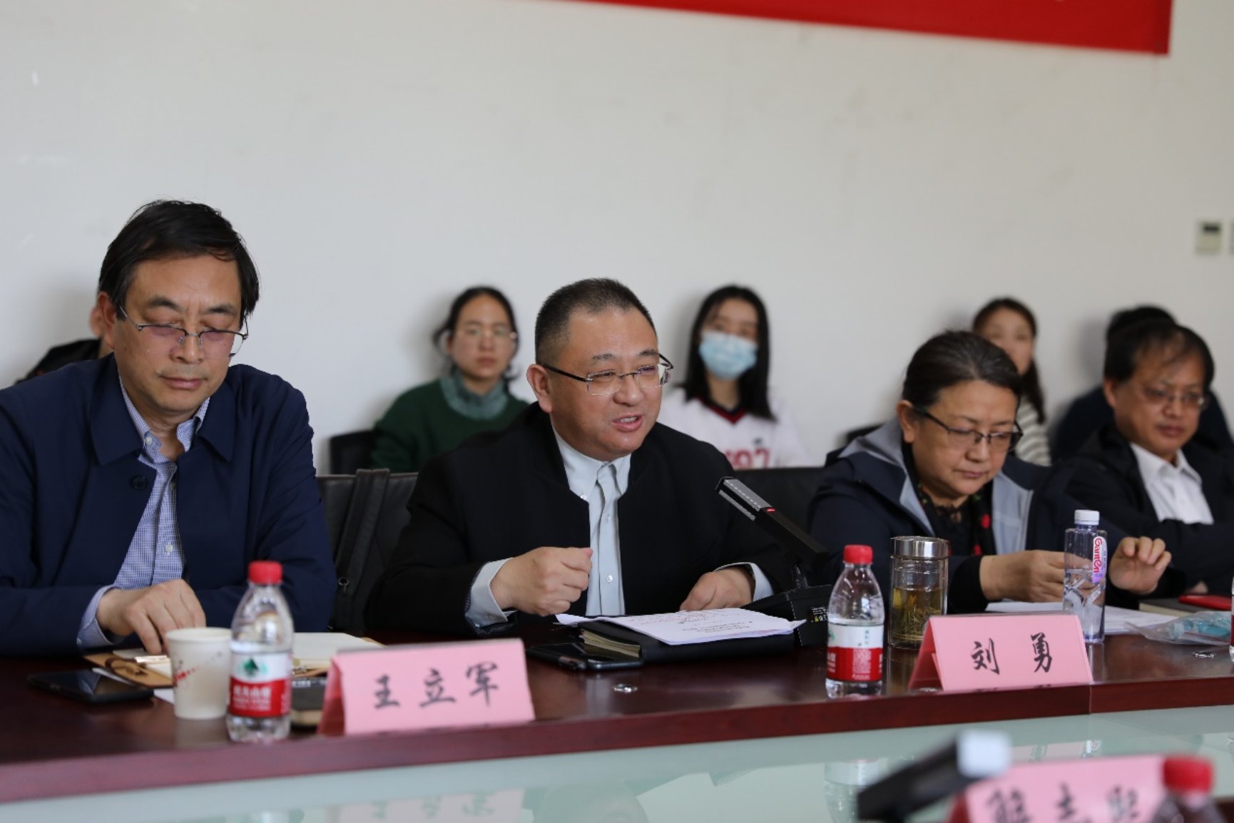 免费成人直播