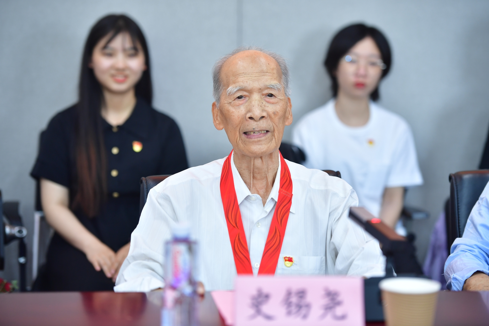 免费成人直播