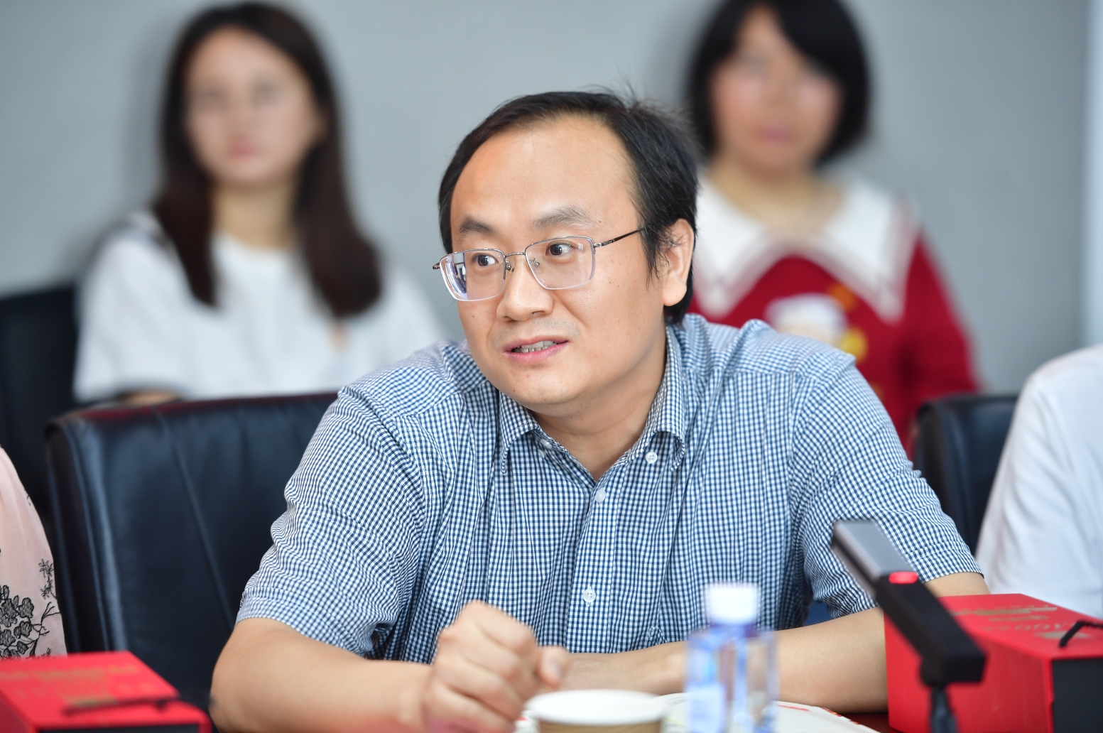免费成人直播