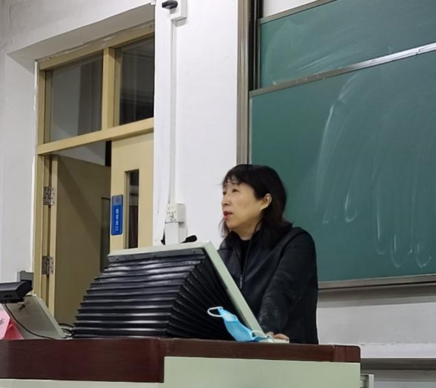 免费成人直播