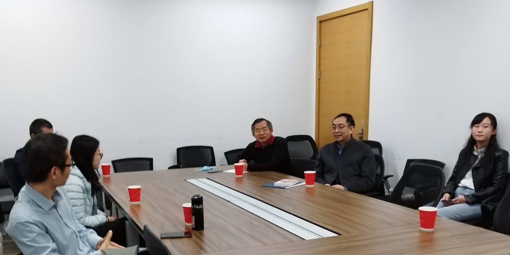 免费成人直播
