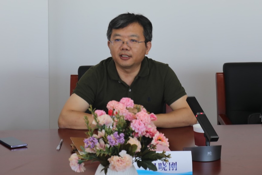 免费成人直播