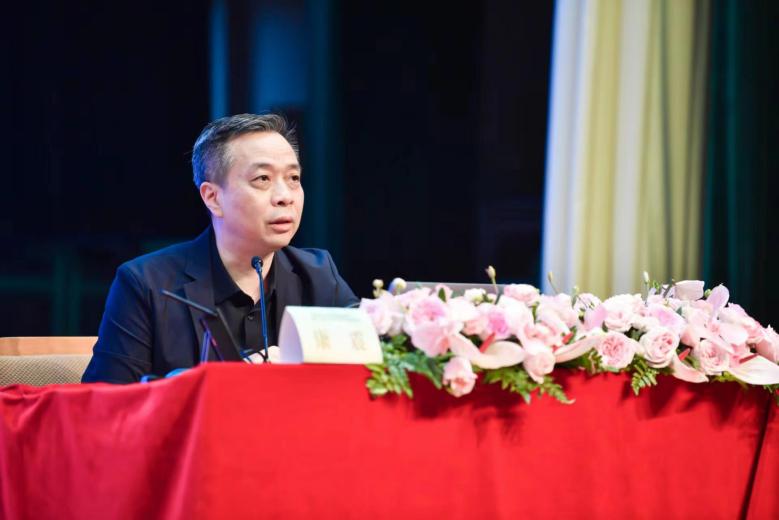 免费成人直播