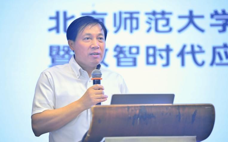 免费成人直播