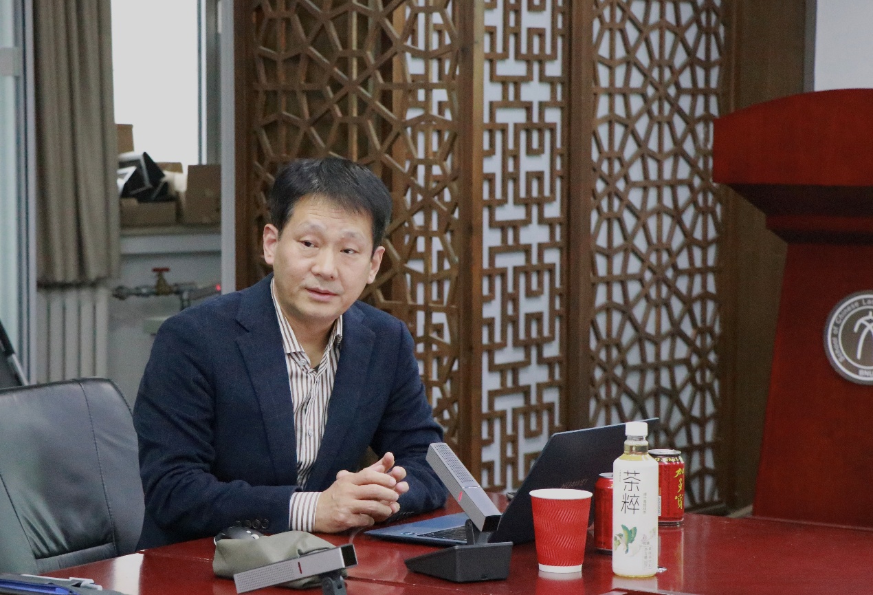 免费成人直播