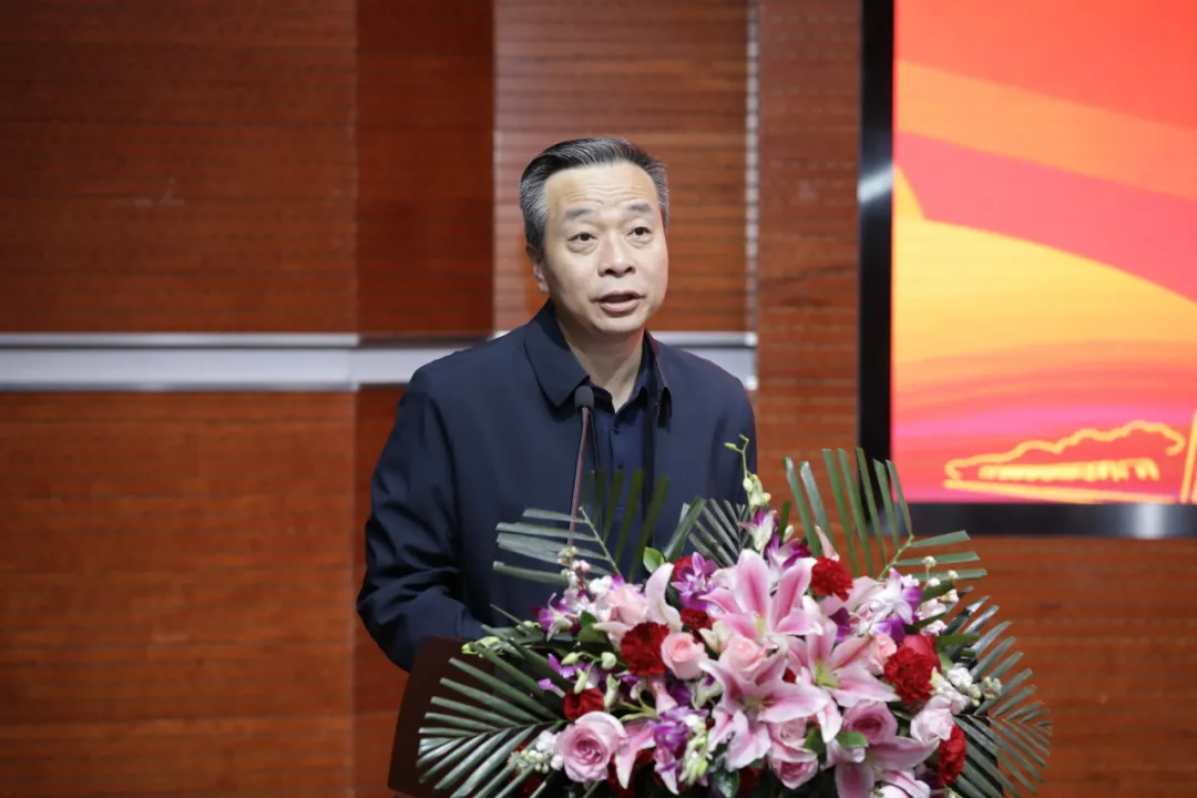 05免费成人直播
 康震副校长.jpg