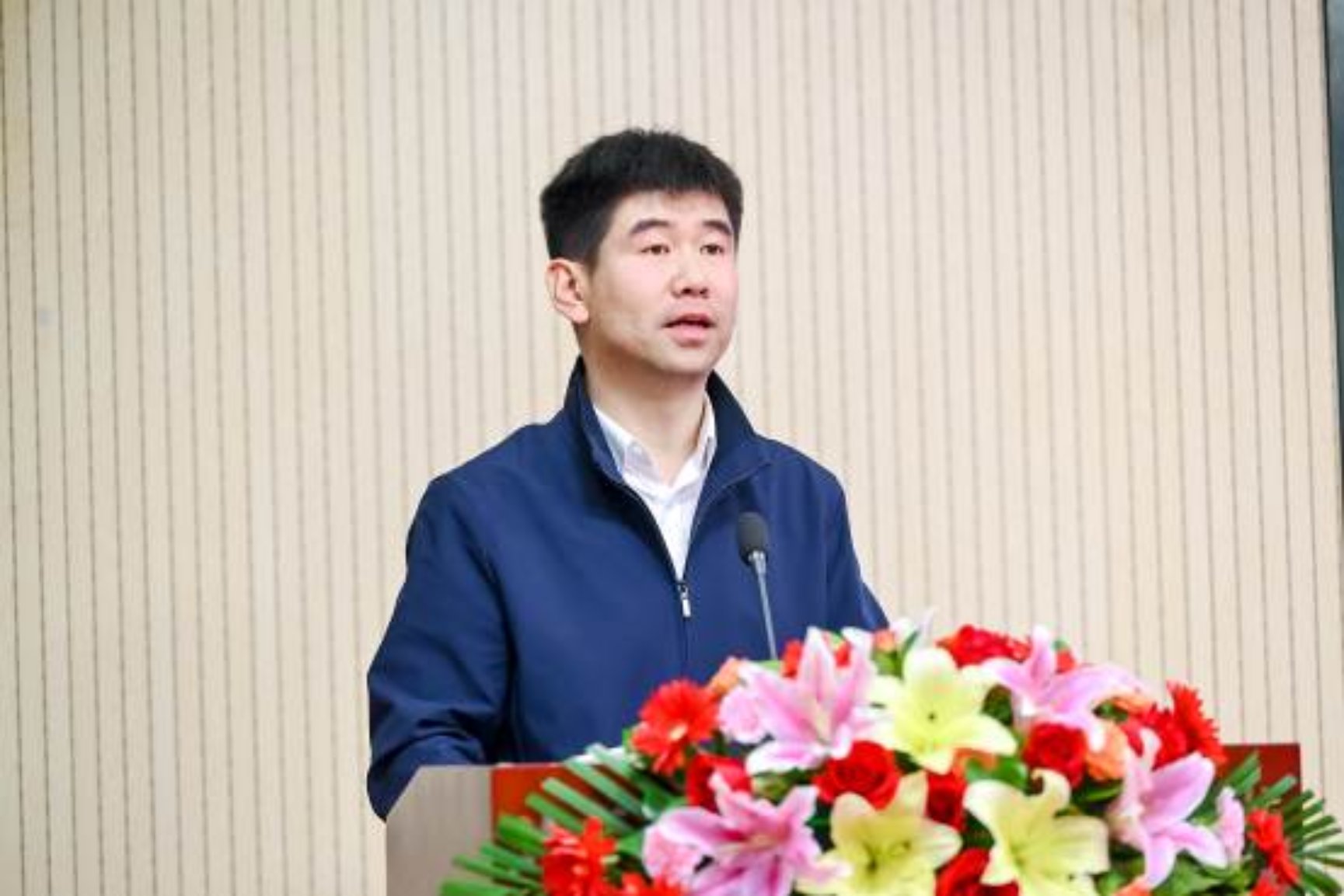 免费成人直播