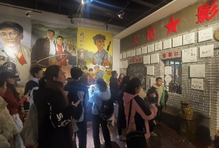 免费成人直播