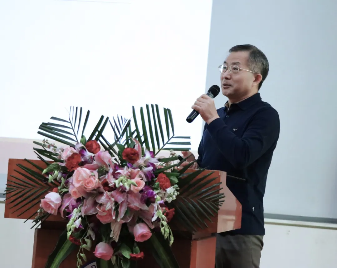 43免费成人直播
  孙银新教授.jpg