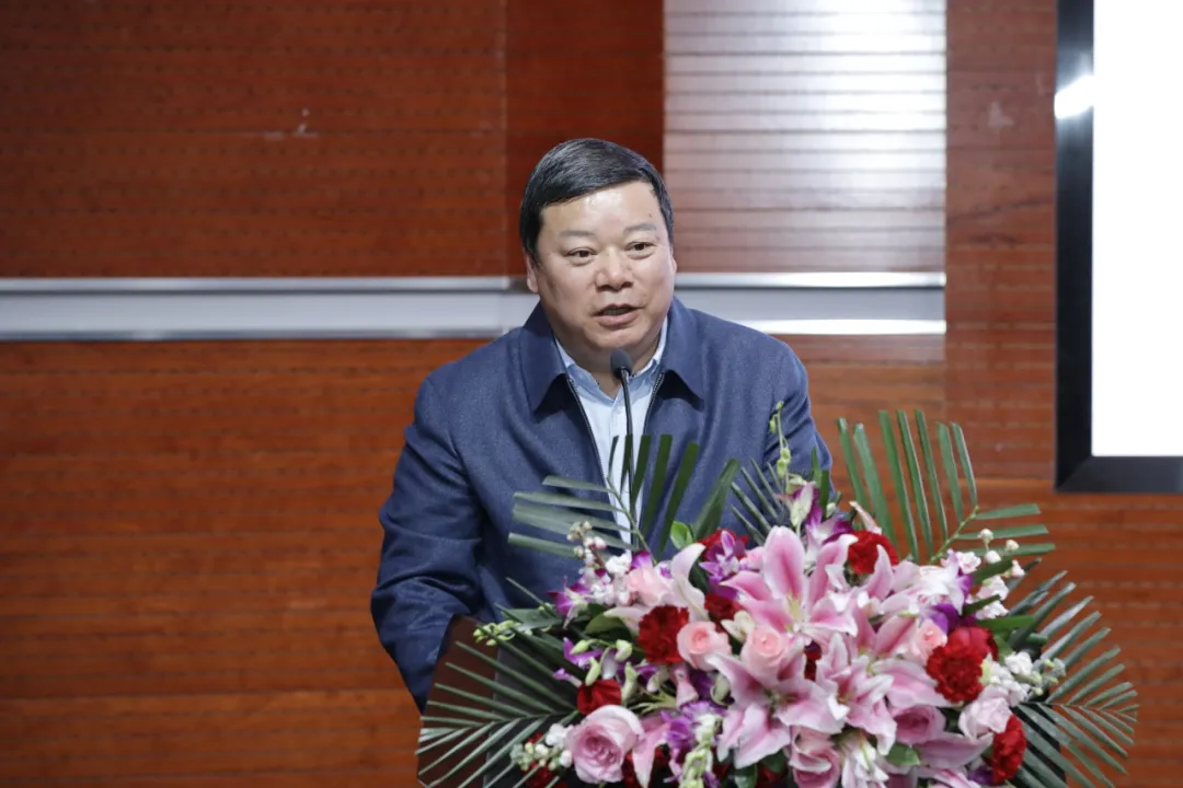 20免费成人直播
  过常宝教授.jpg