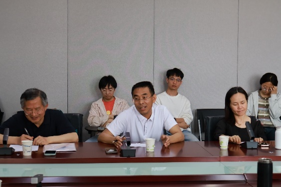 免费成人直播