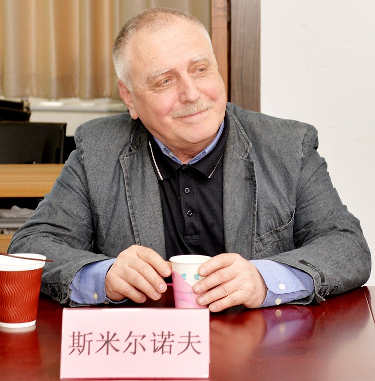 免费成人直播