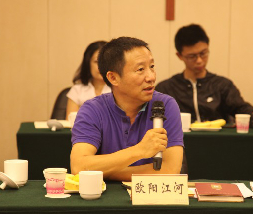 免费成人直播