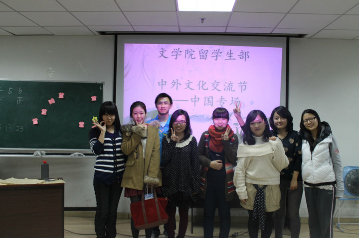 免费成人直播