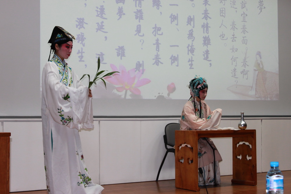 免费成人直播