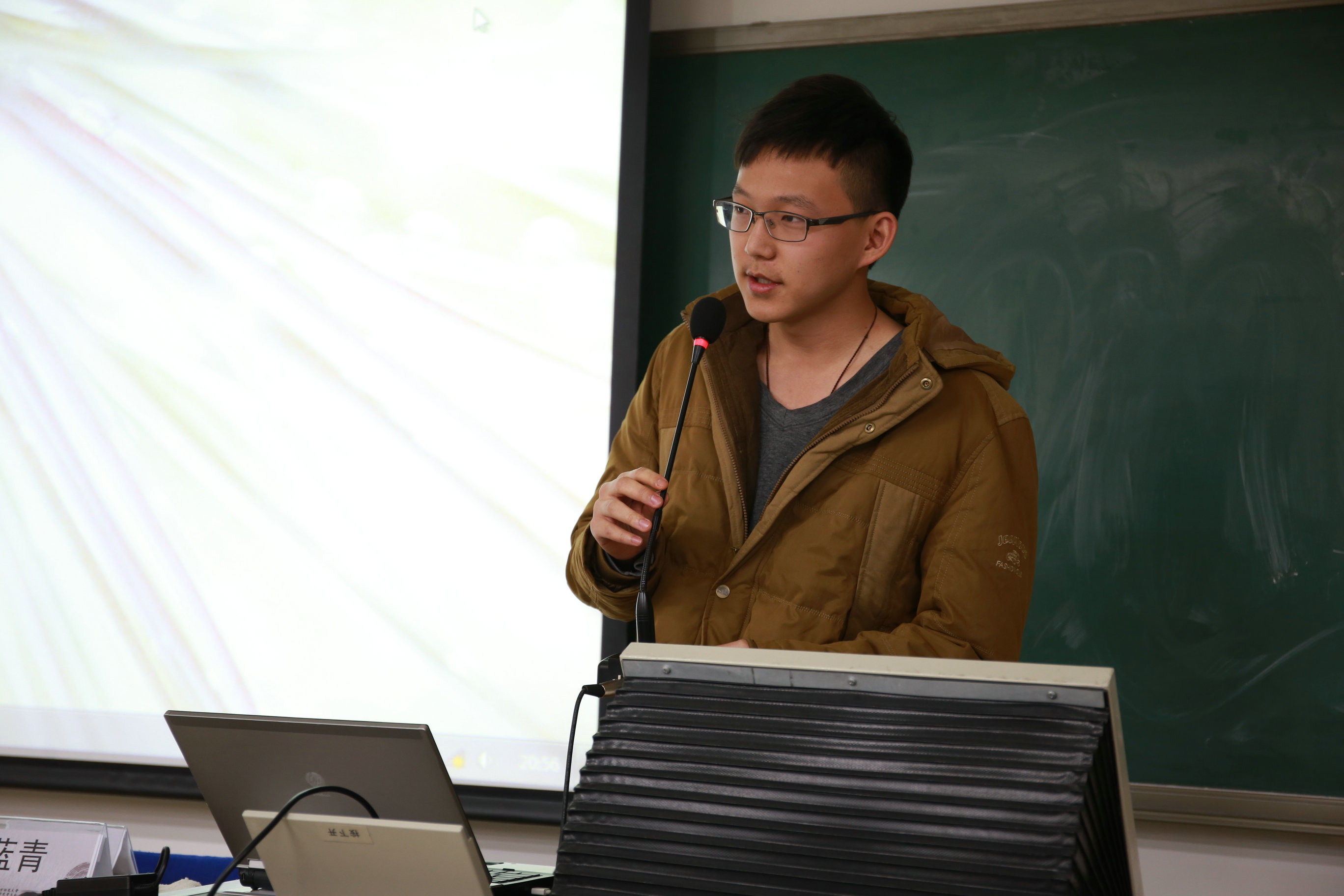 免费成人直播