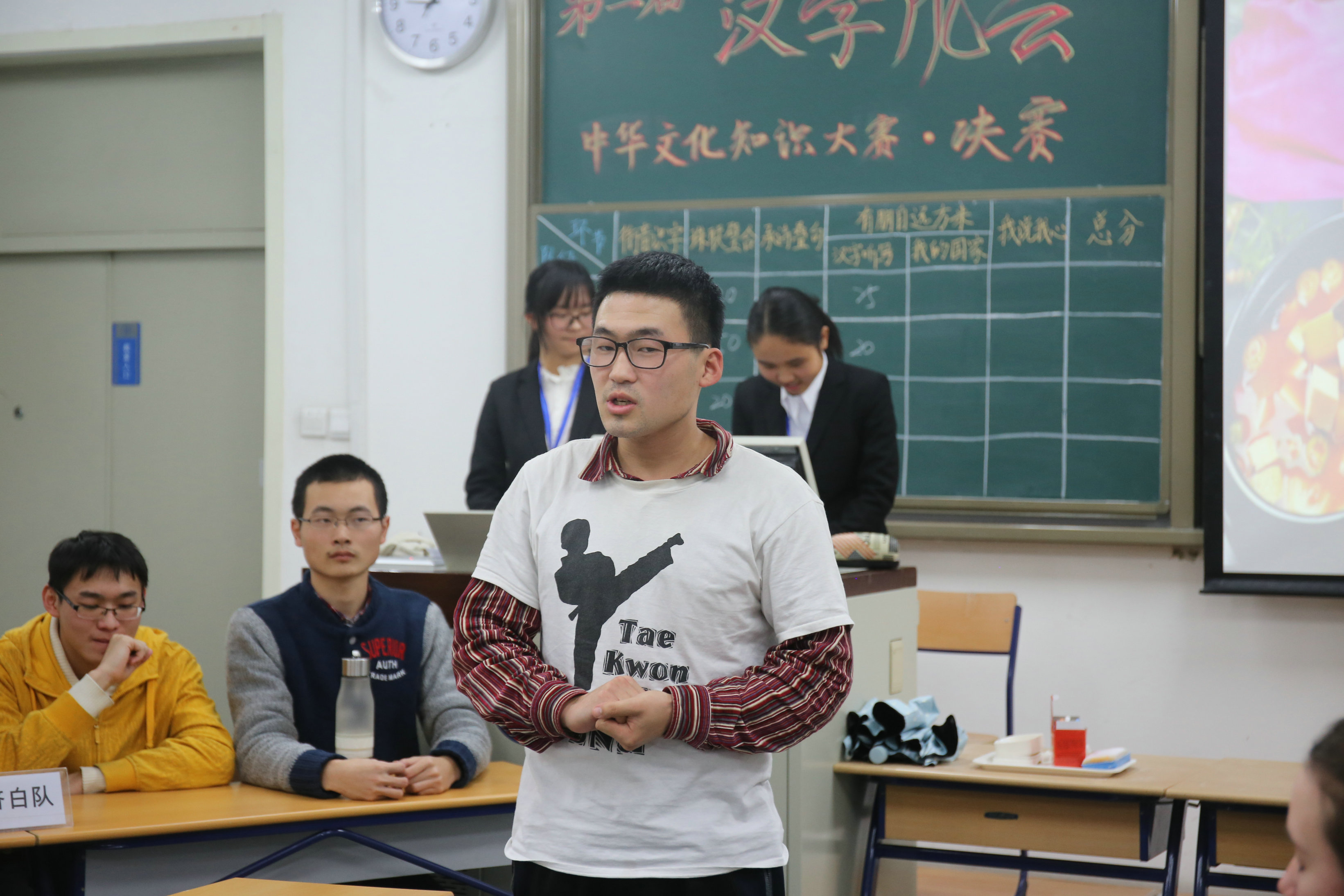 免费成人直播