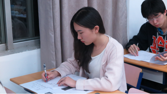 免费成人直播
