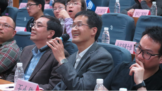 免费成人直播