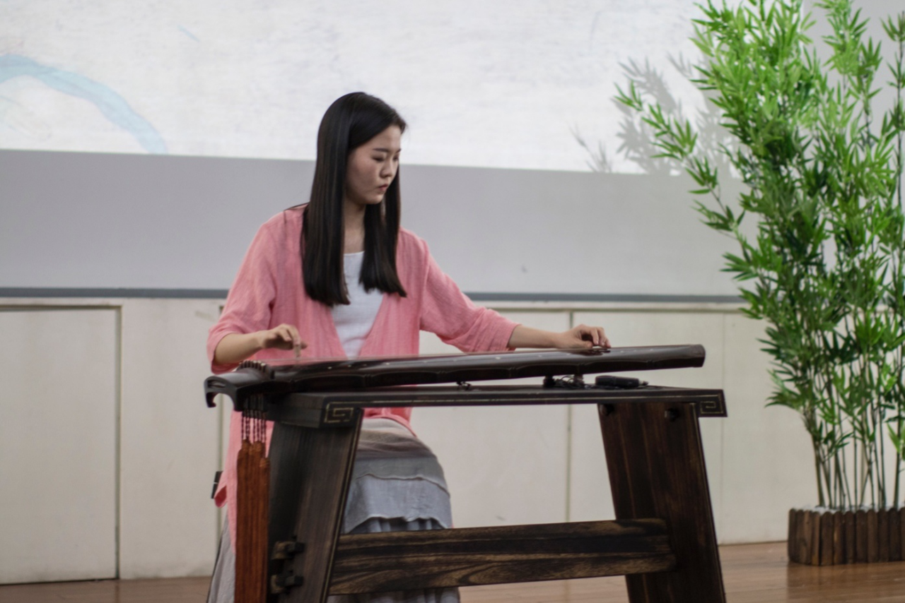 免费成人直播