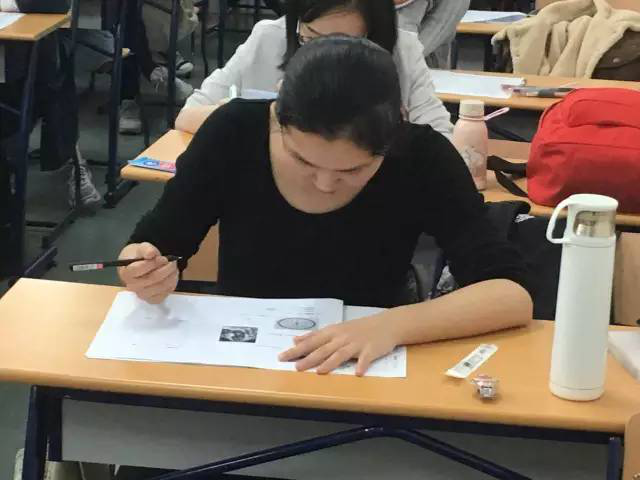 免费成人直播