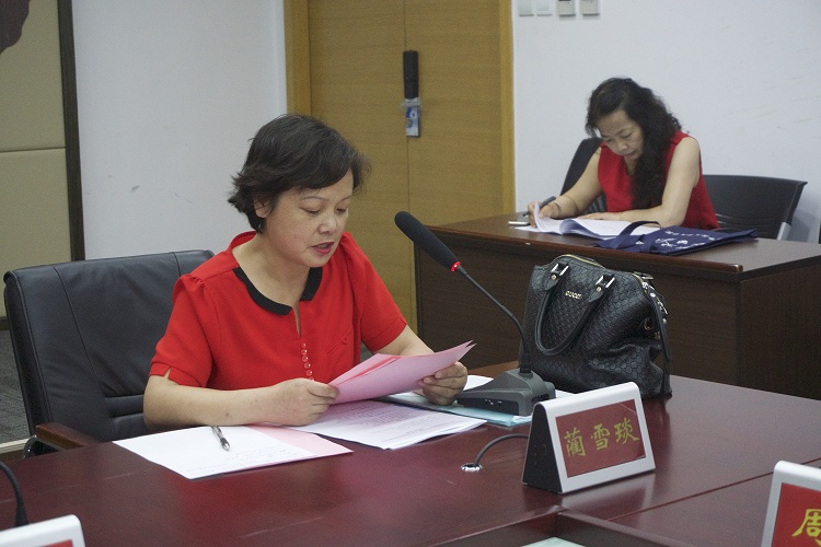 免费成人直播