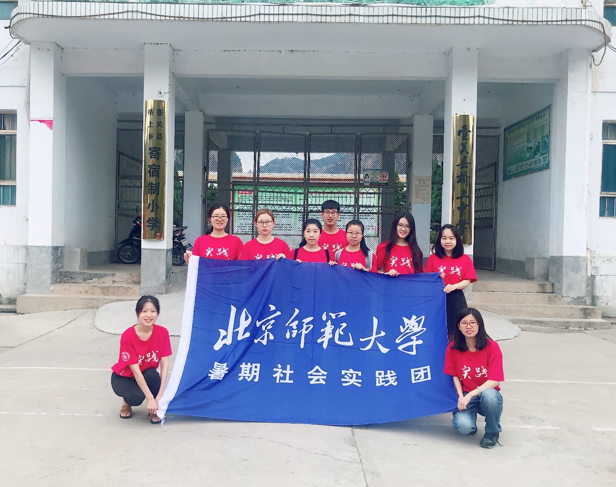 免费成人直播
