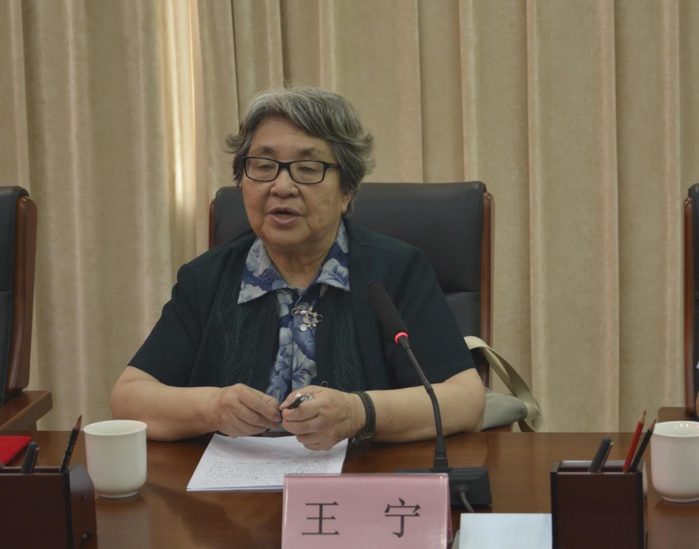 免费成人直播