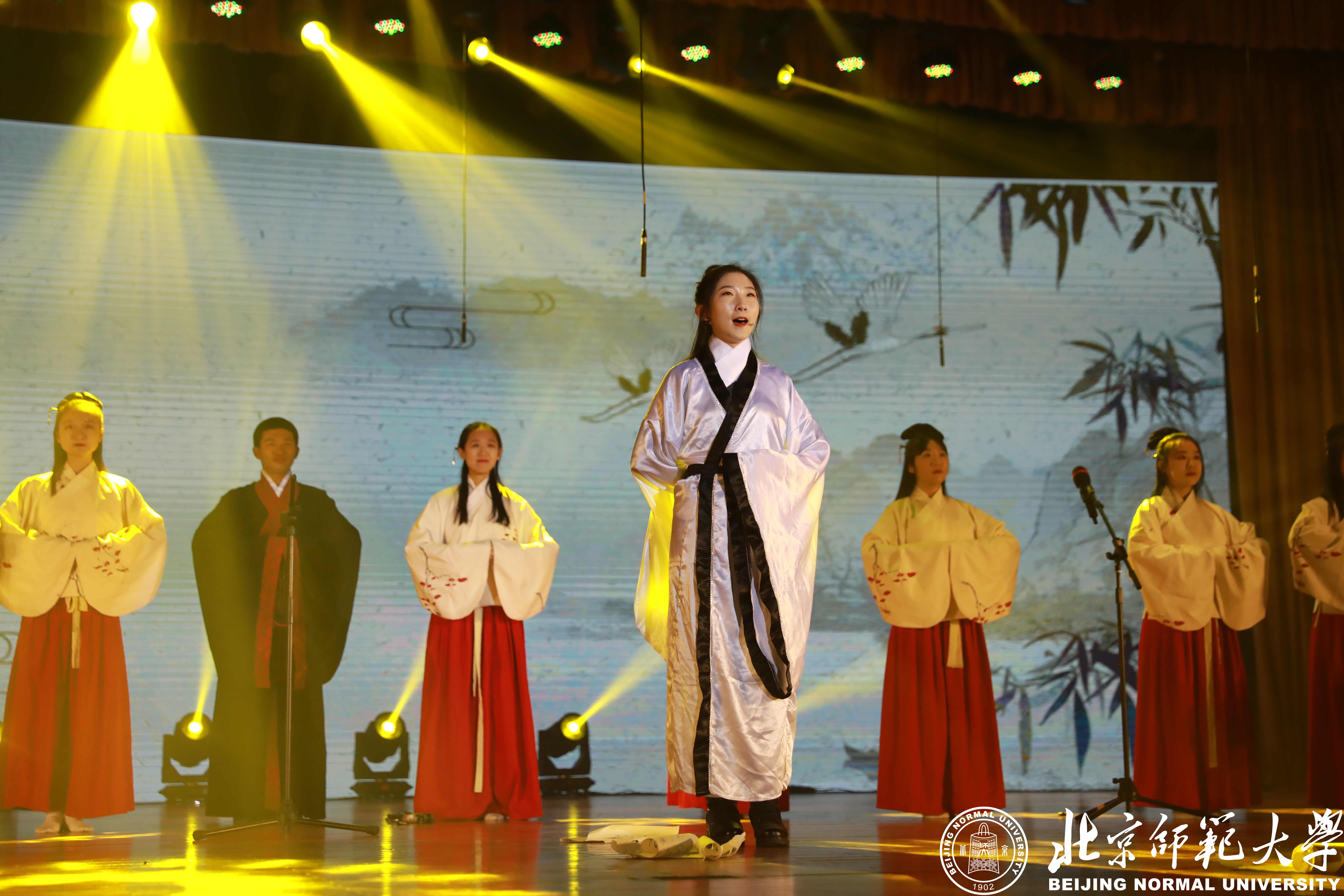 免费成人直播