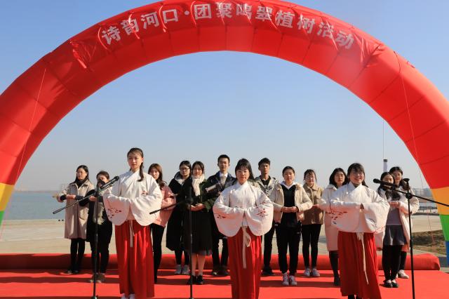 免费成人直播