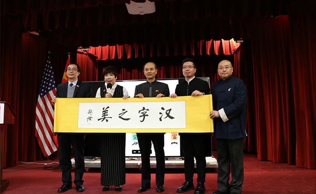 免费成人直播