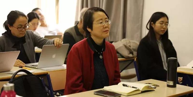 免费成人直播