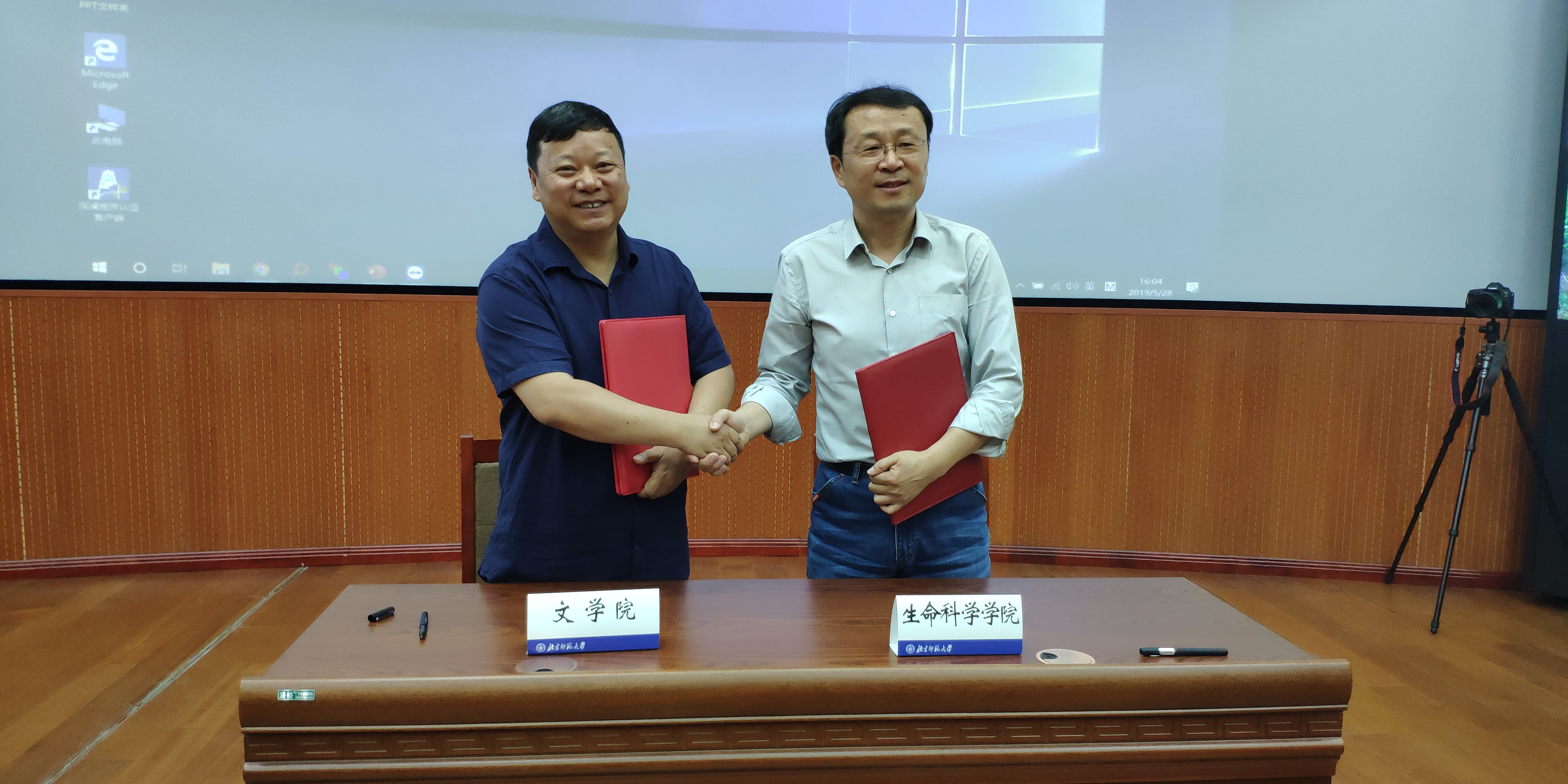 免费成人直播