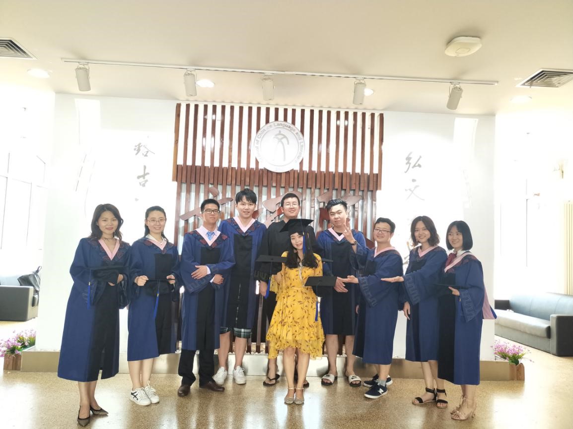 免费成人直播