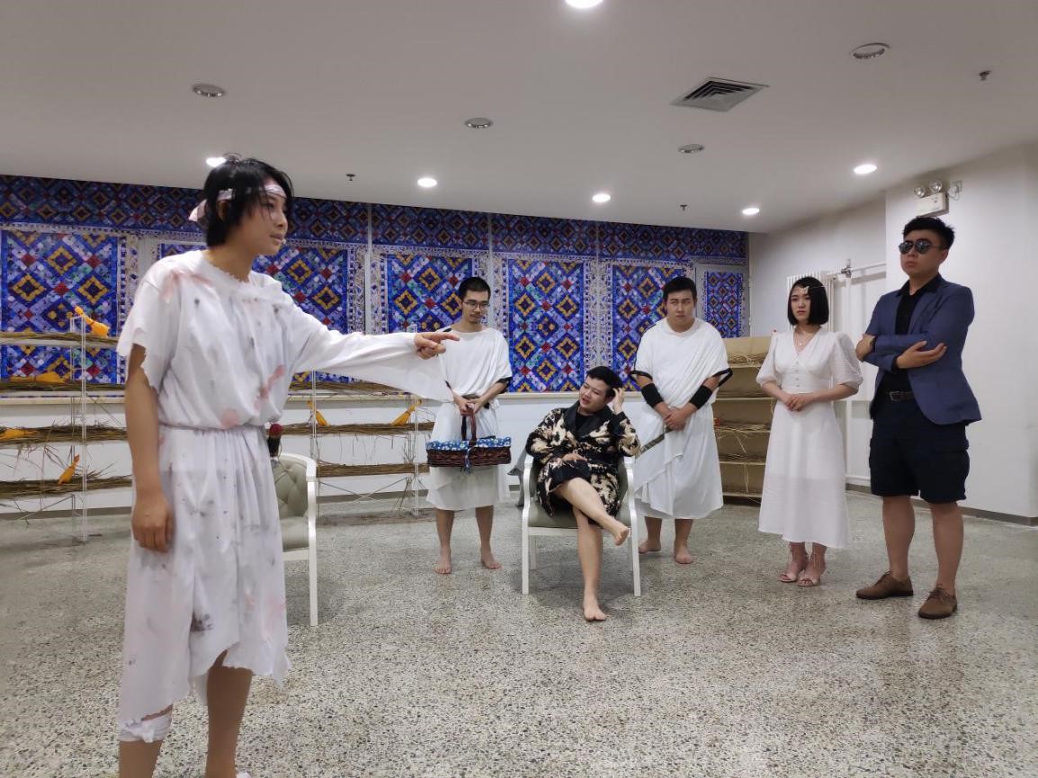免费成人直播