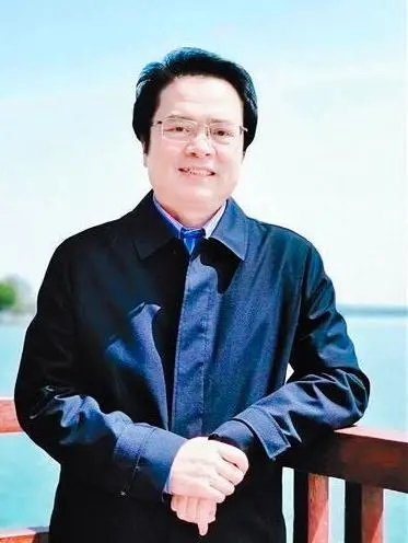 免费成人直播