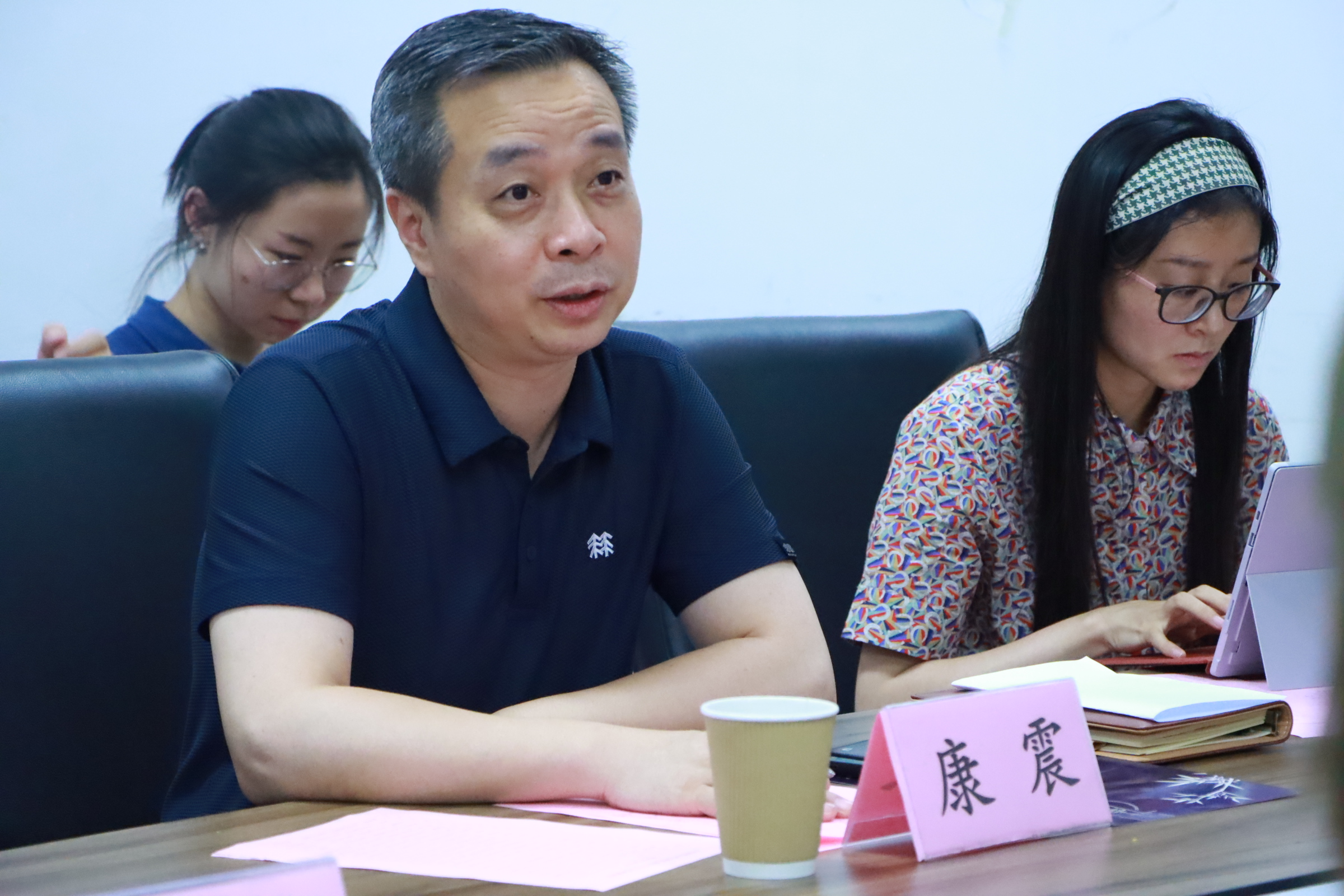 免费成人直播