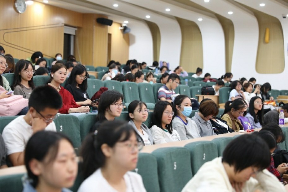 免费成人直播