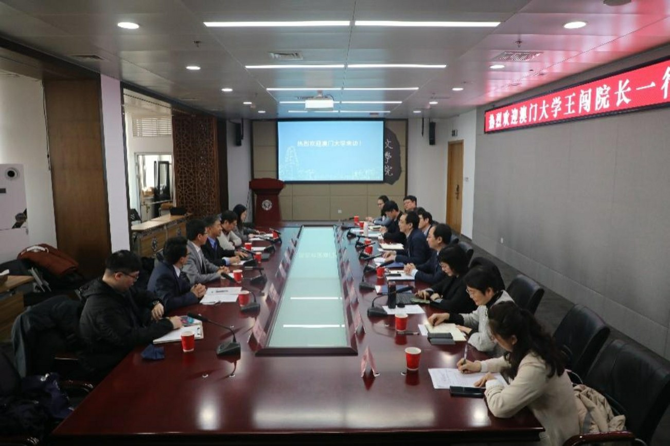 免费成人直播